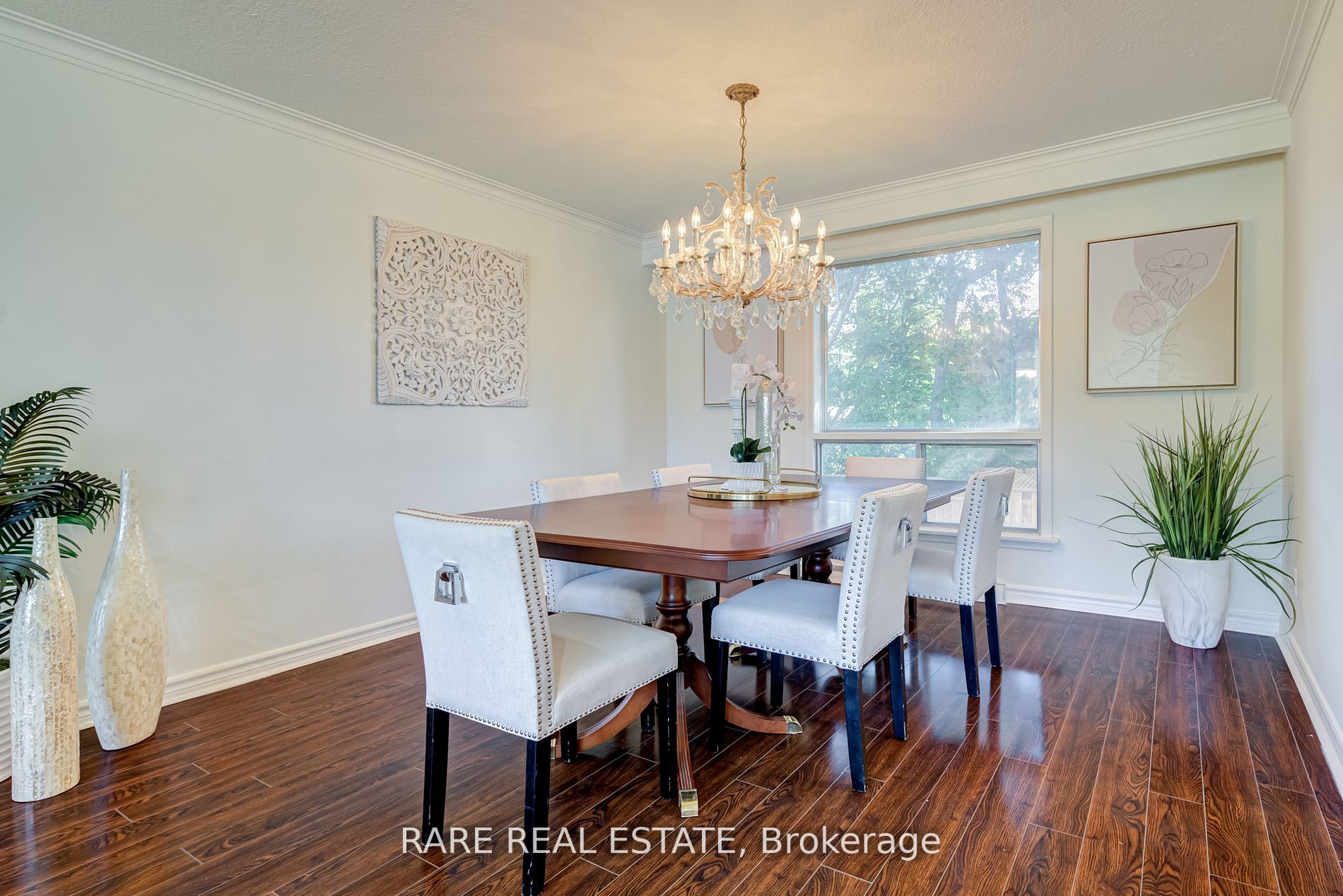 2 Tokay Crt