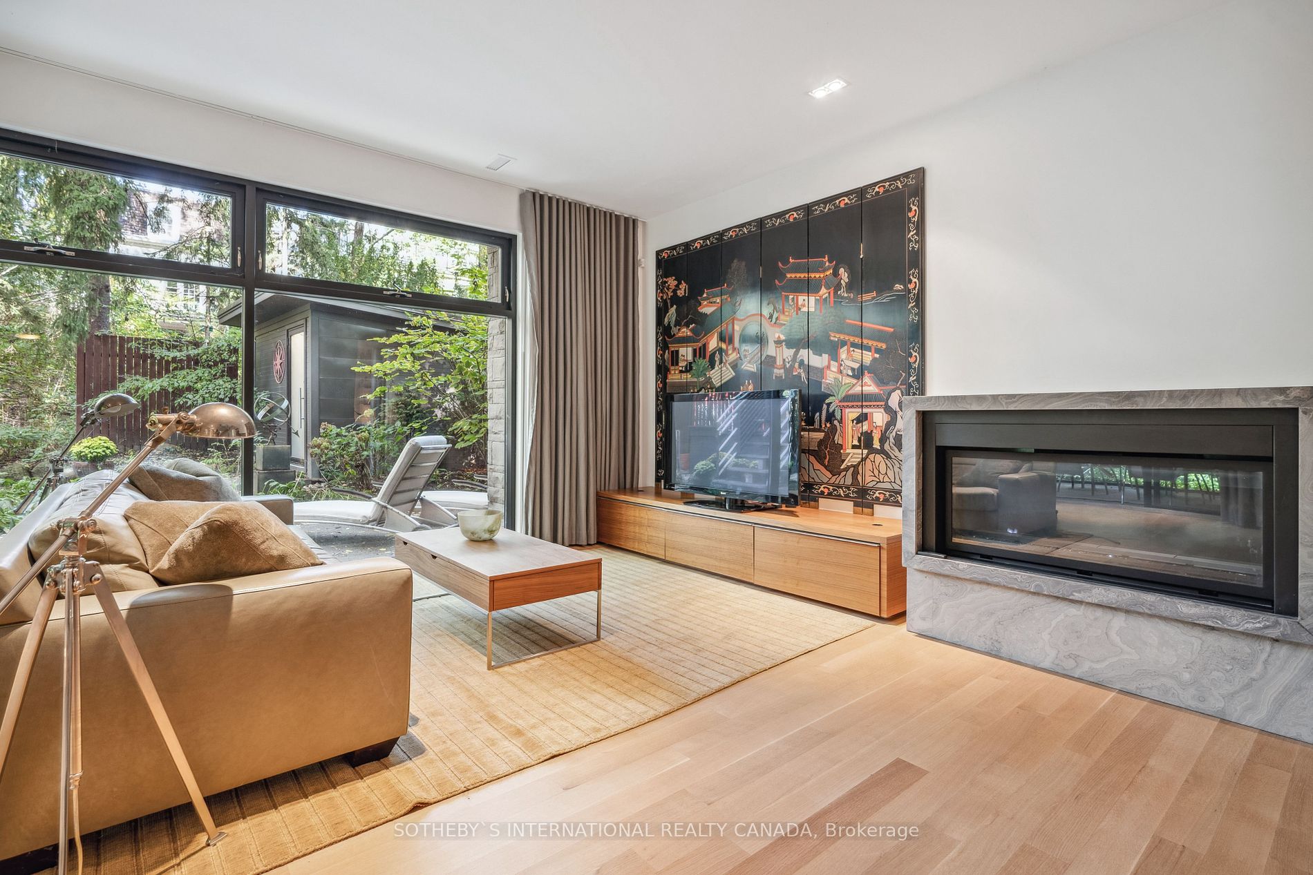 53 Coldstream Ave
