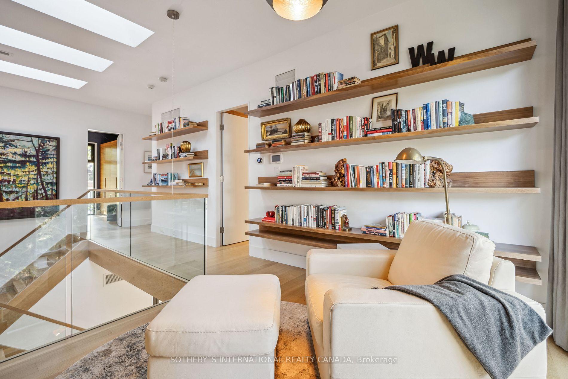 53 Coldstream Ave