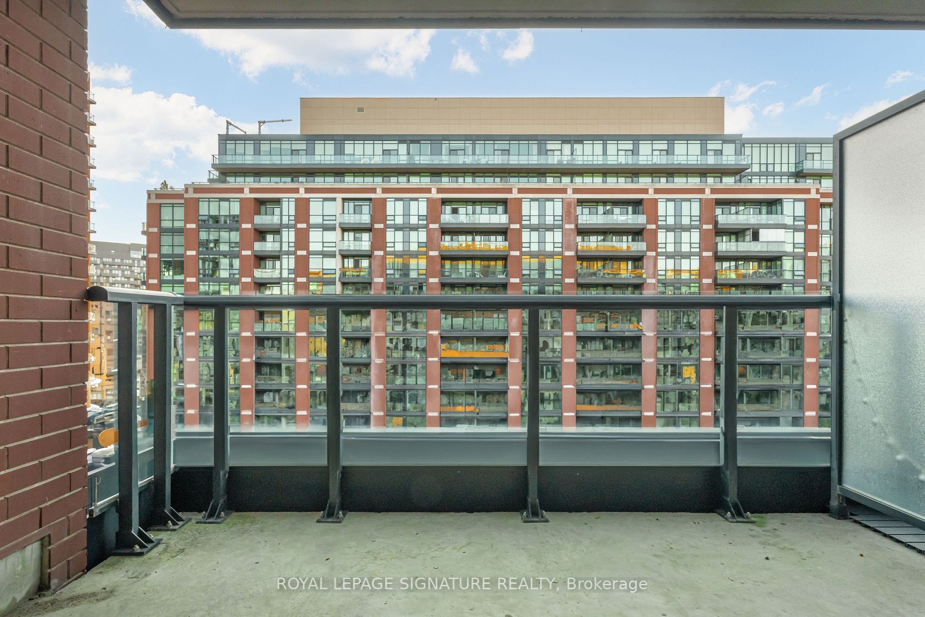 525 Wilson Ave, #608