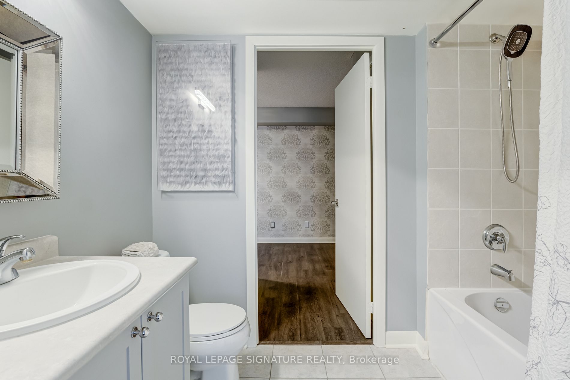 525 Wilson Ave, #608