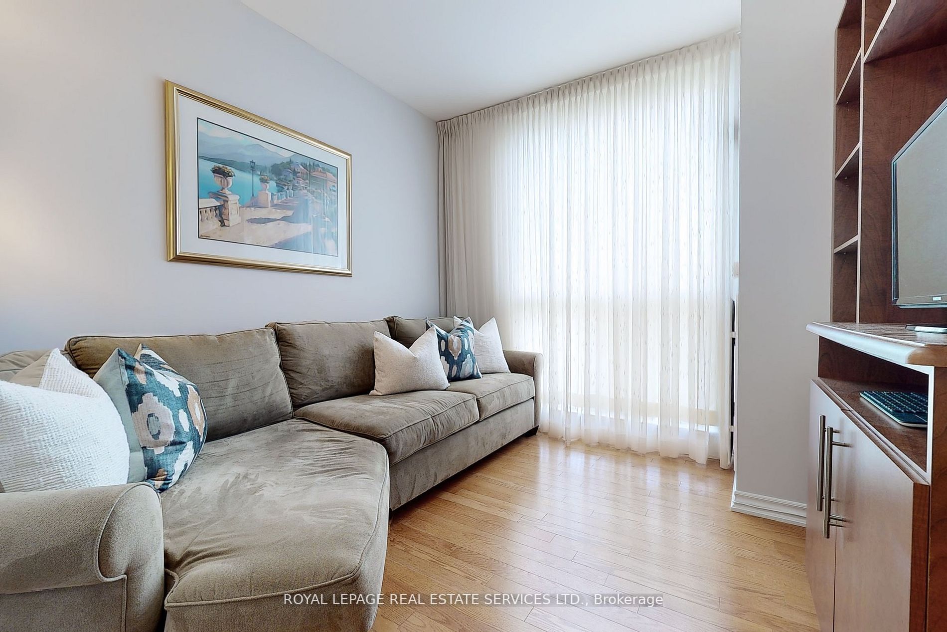 4200 Bathurst St, #705