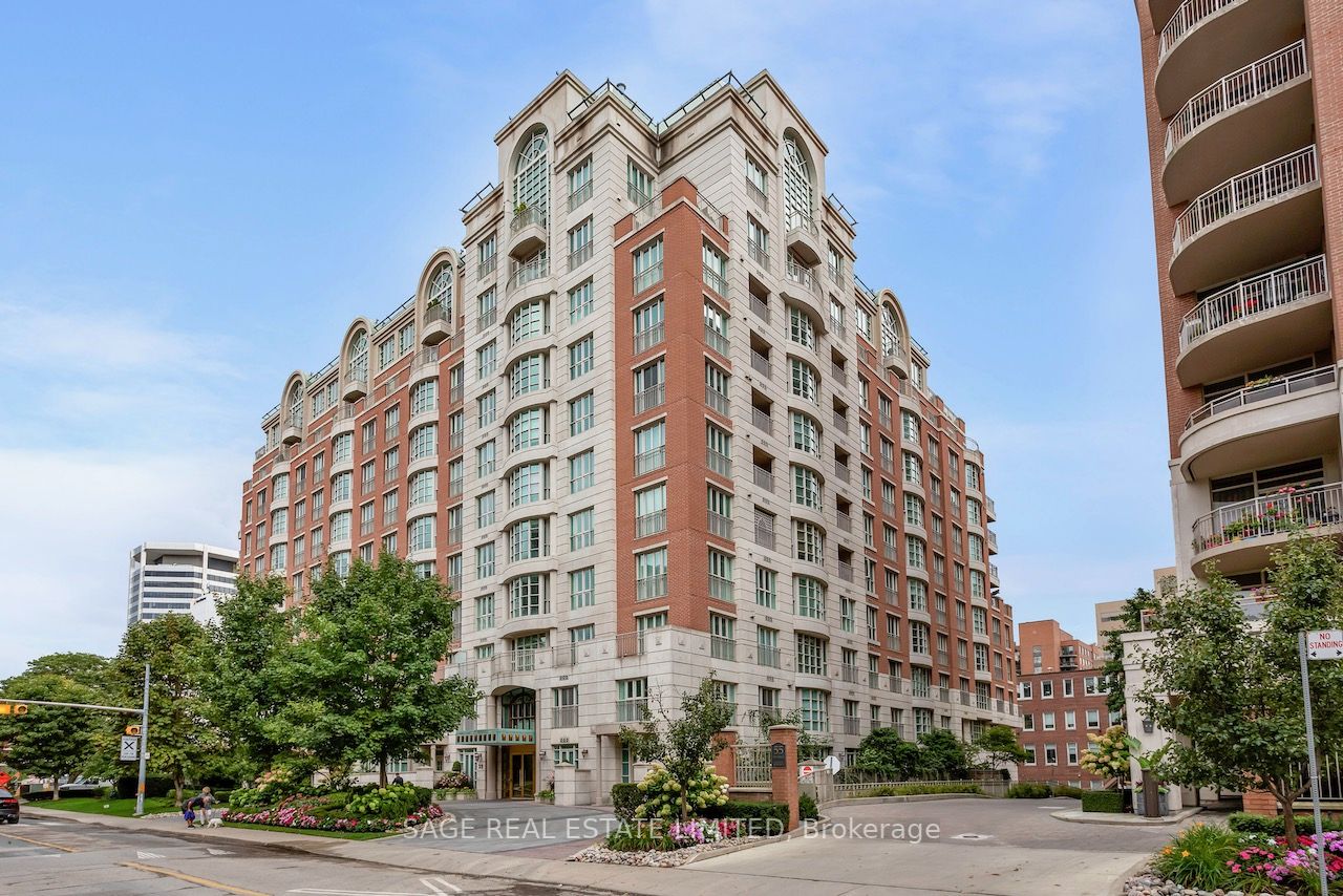 33 Delisle Ave, #709