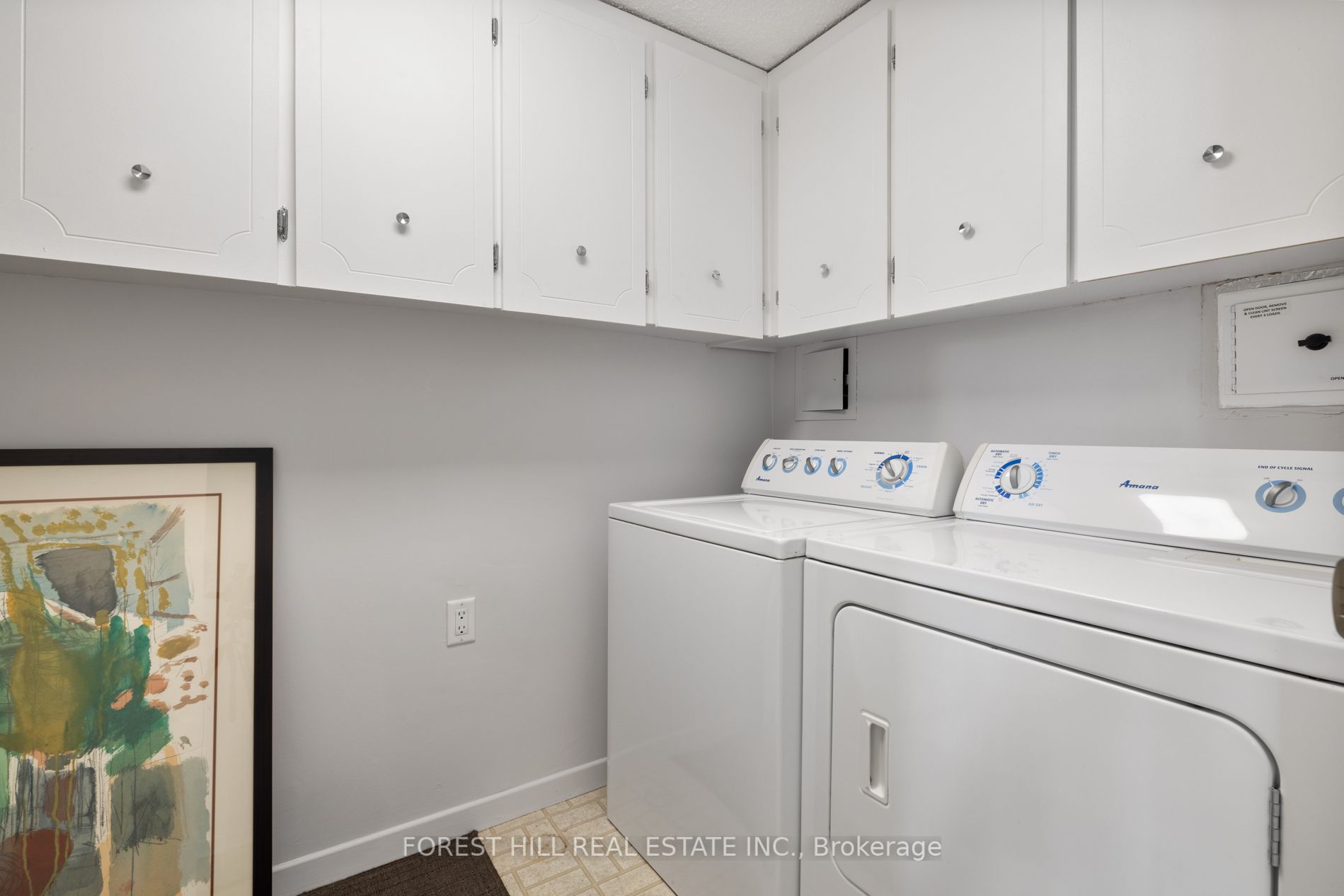 240 Heath St W, #1502