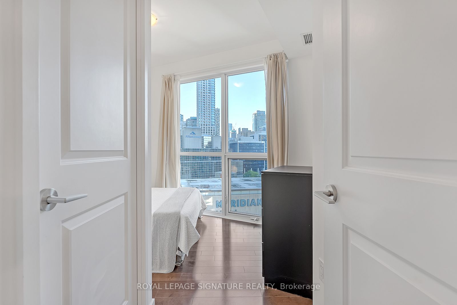 1 The Esplanade, #1306