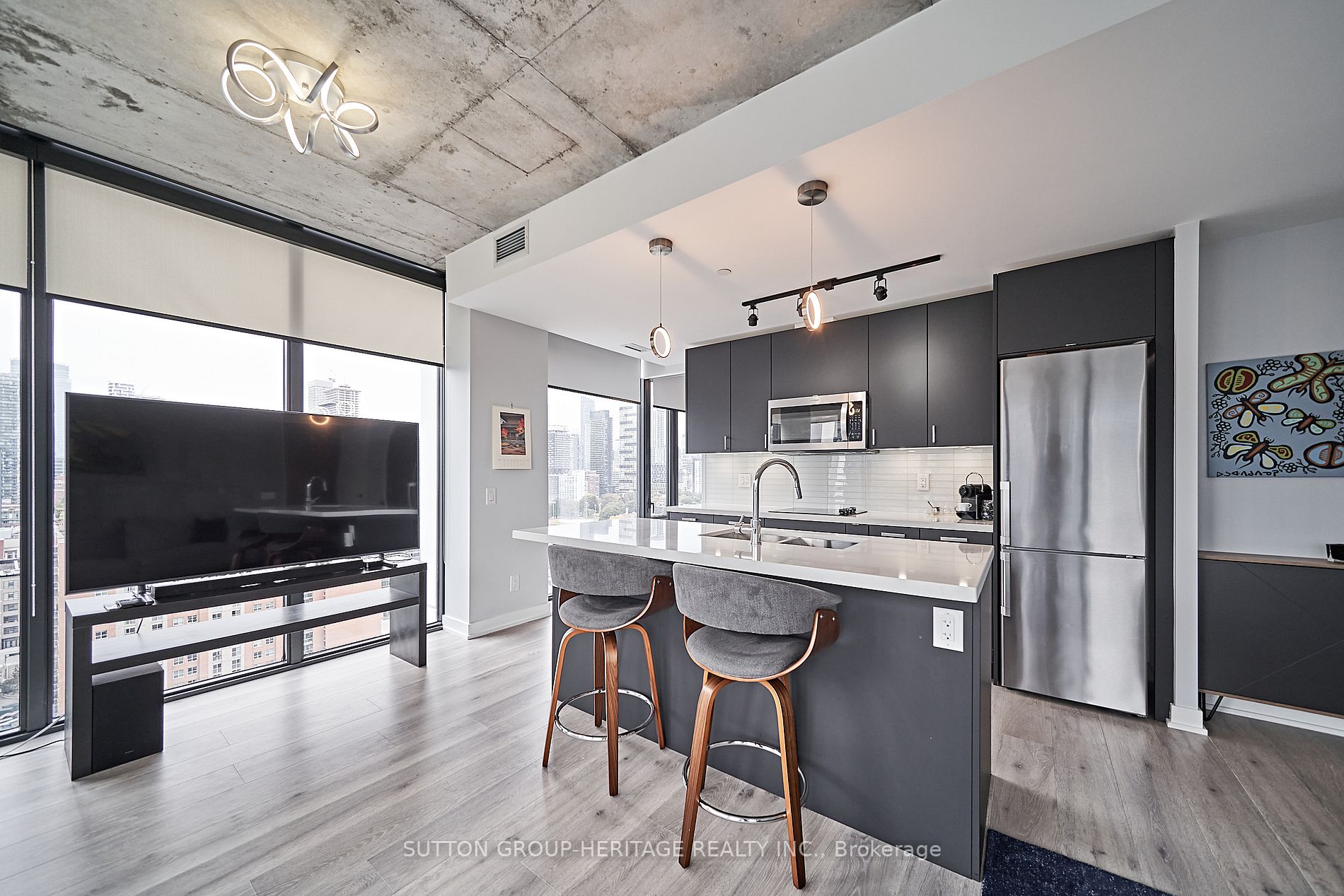 55 Ontario St, #1708