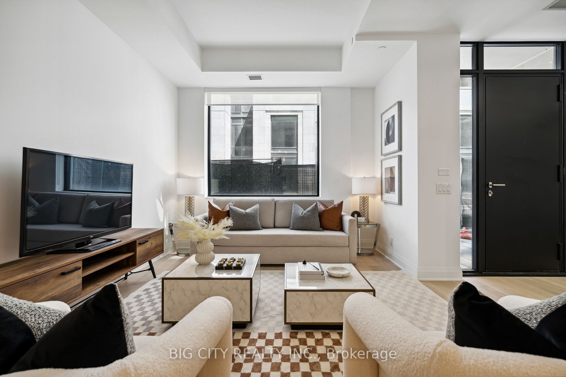 33 Frederick Todd Way, #TH01