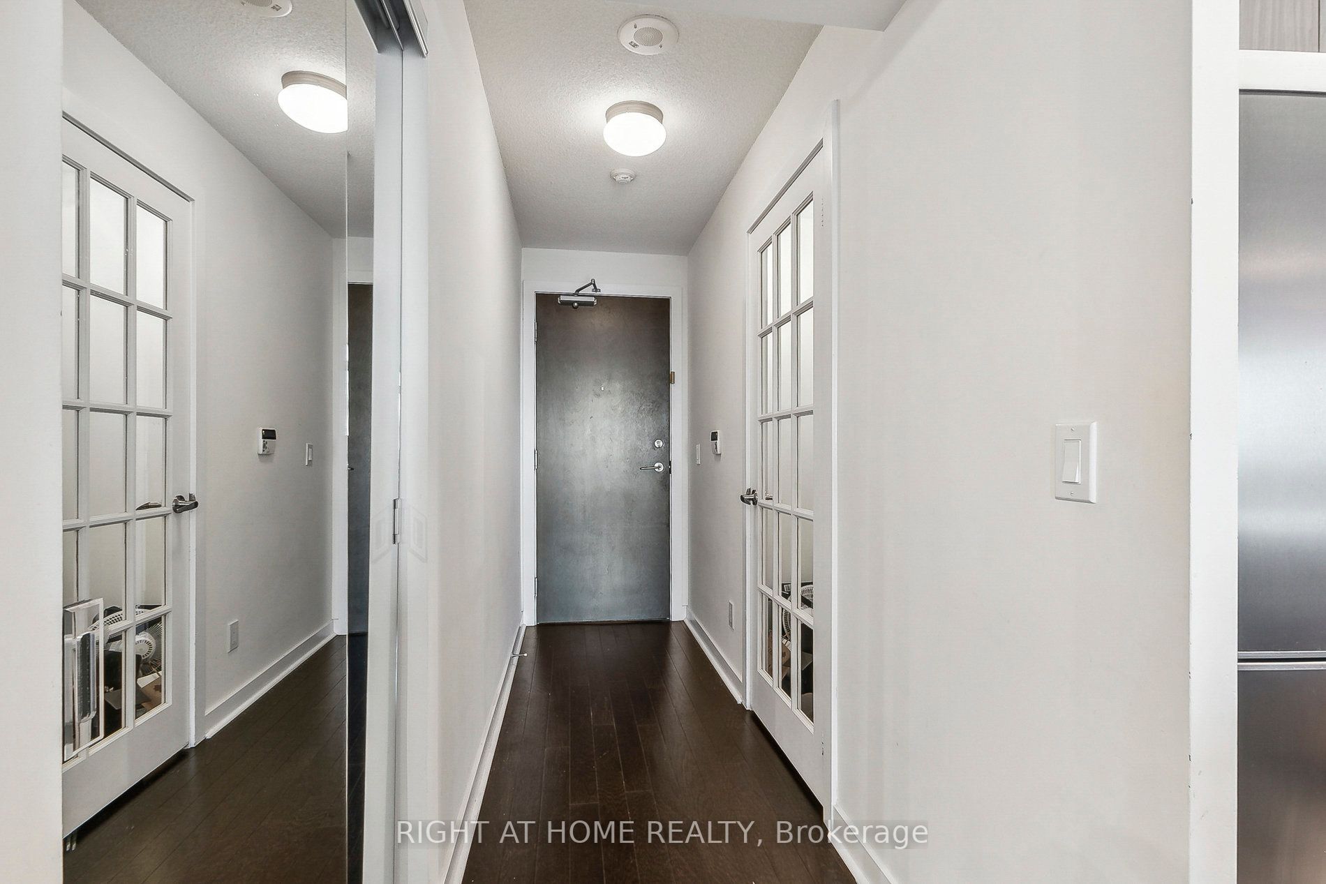 50 Lynn Williams St, #1506