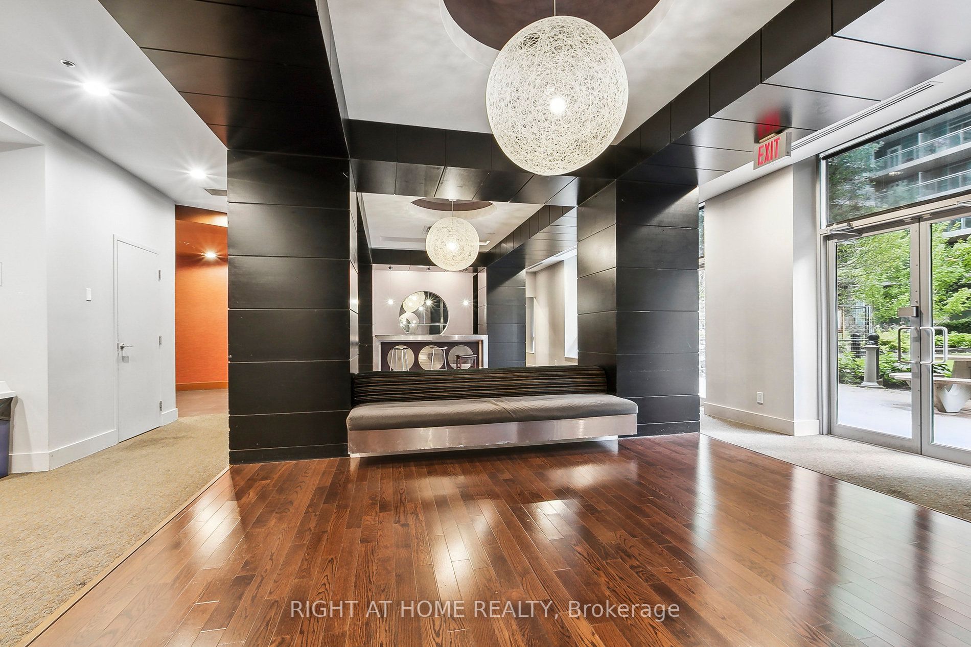 50 Lynn Williams St, #1506