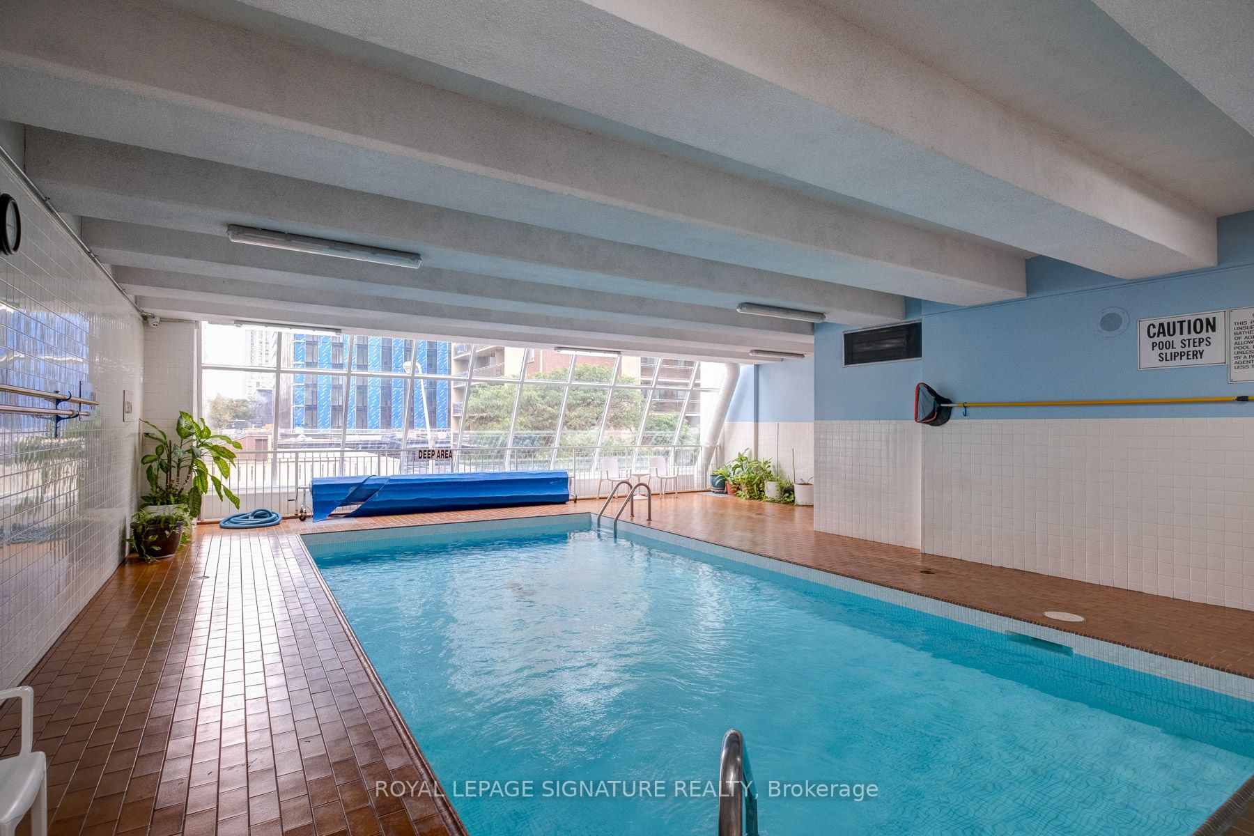 71 Charles Street E, #905