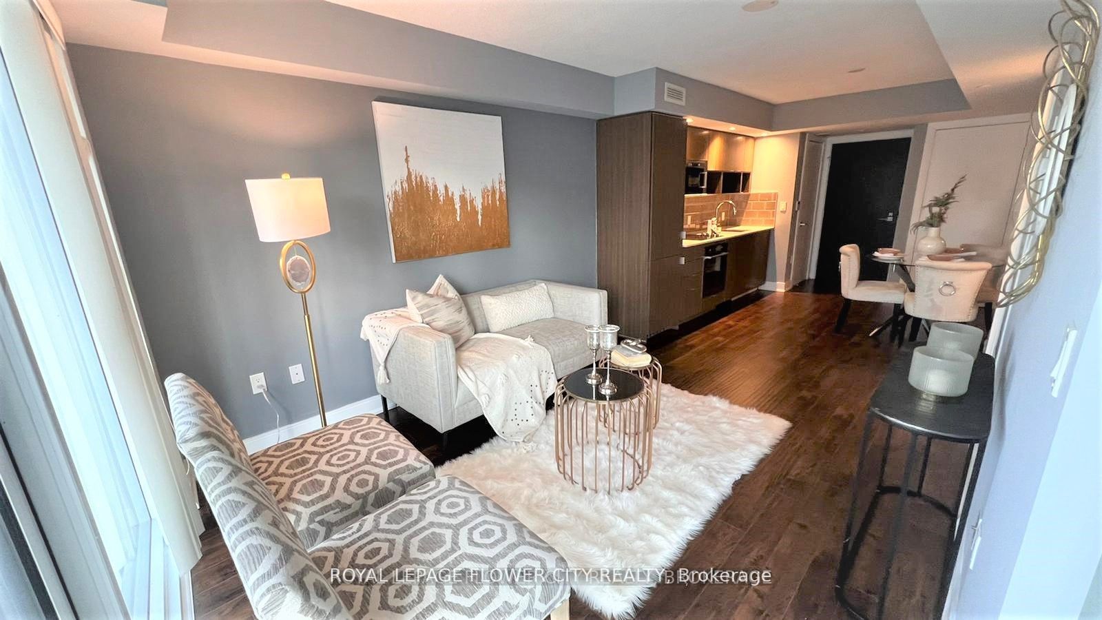 89 Mcgill St, #1404