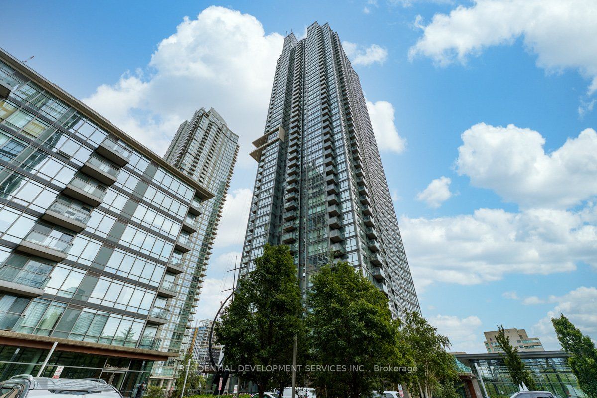 11 Brunel Crt, #1716