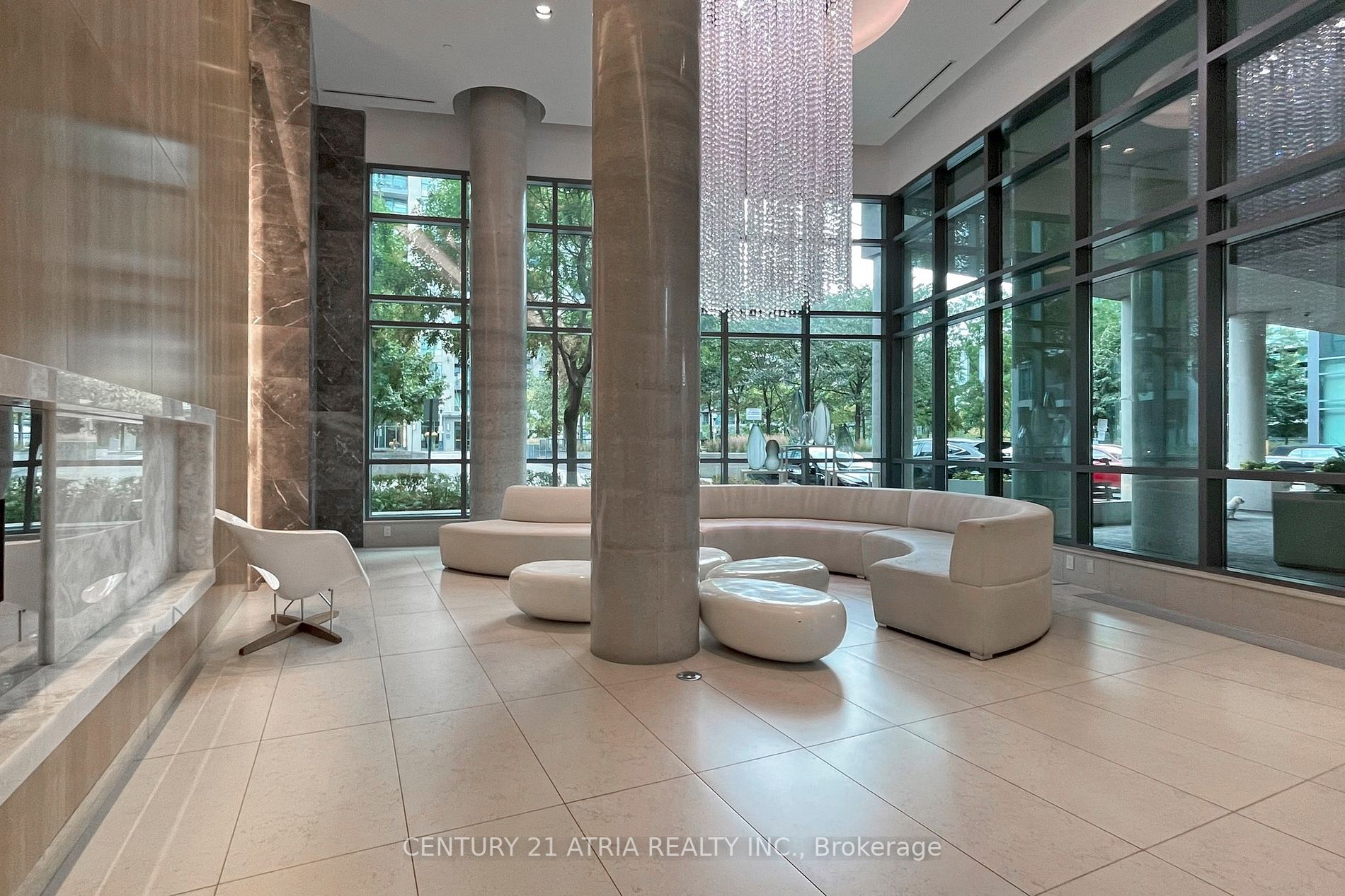 215 Fort York Blvd, #419