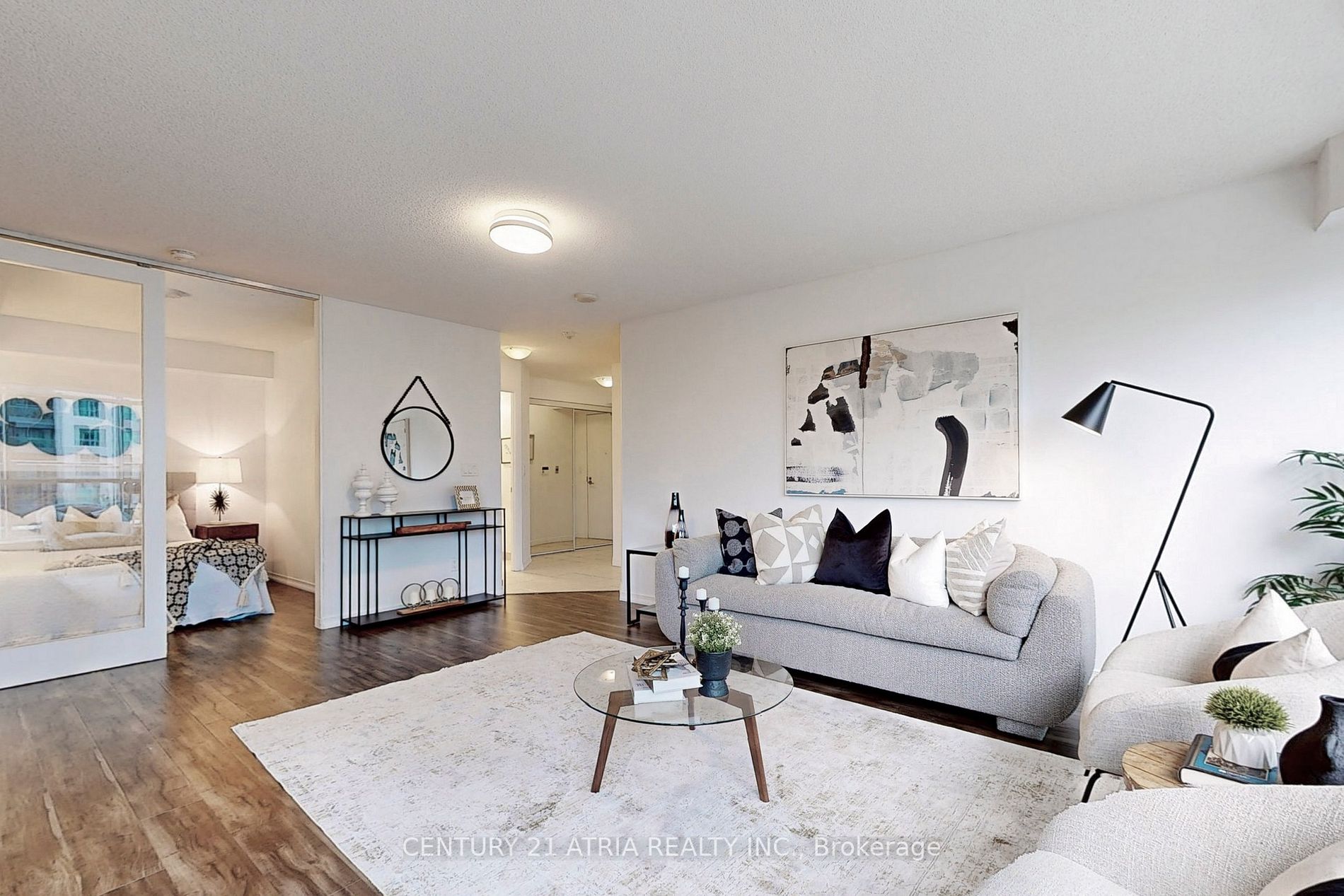 215 Fort York Blvd, #419