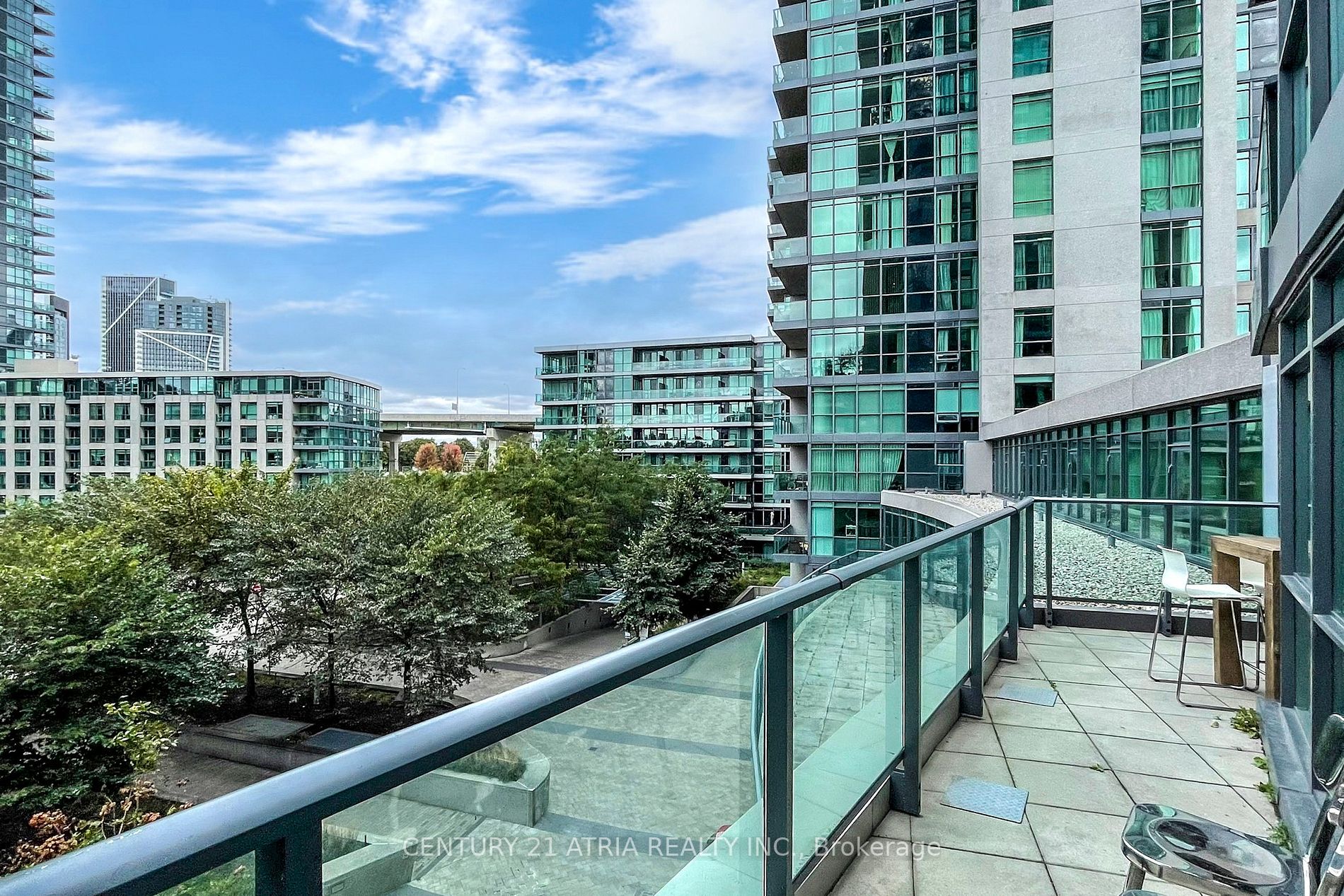 215 Fort York Blvd, #419