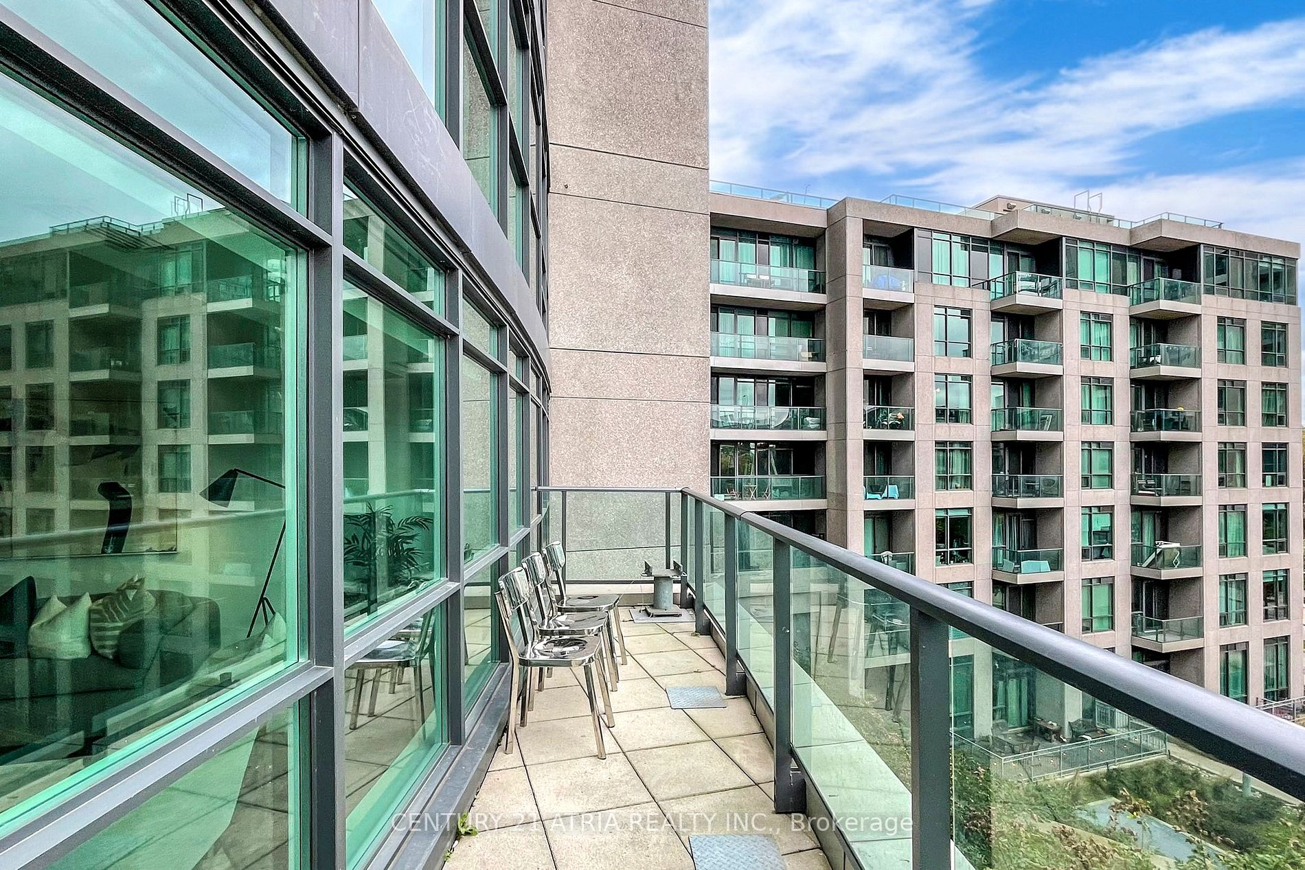 215 Fort York Blvd, #419