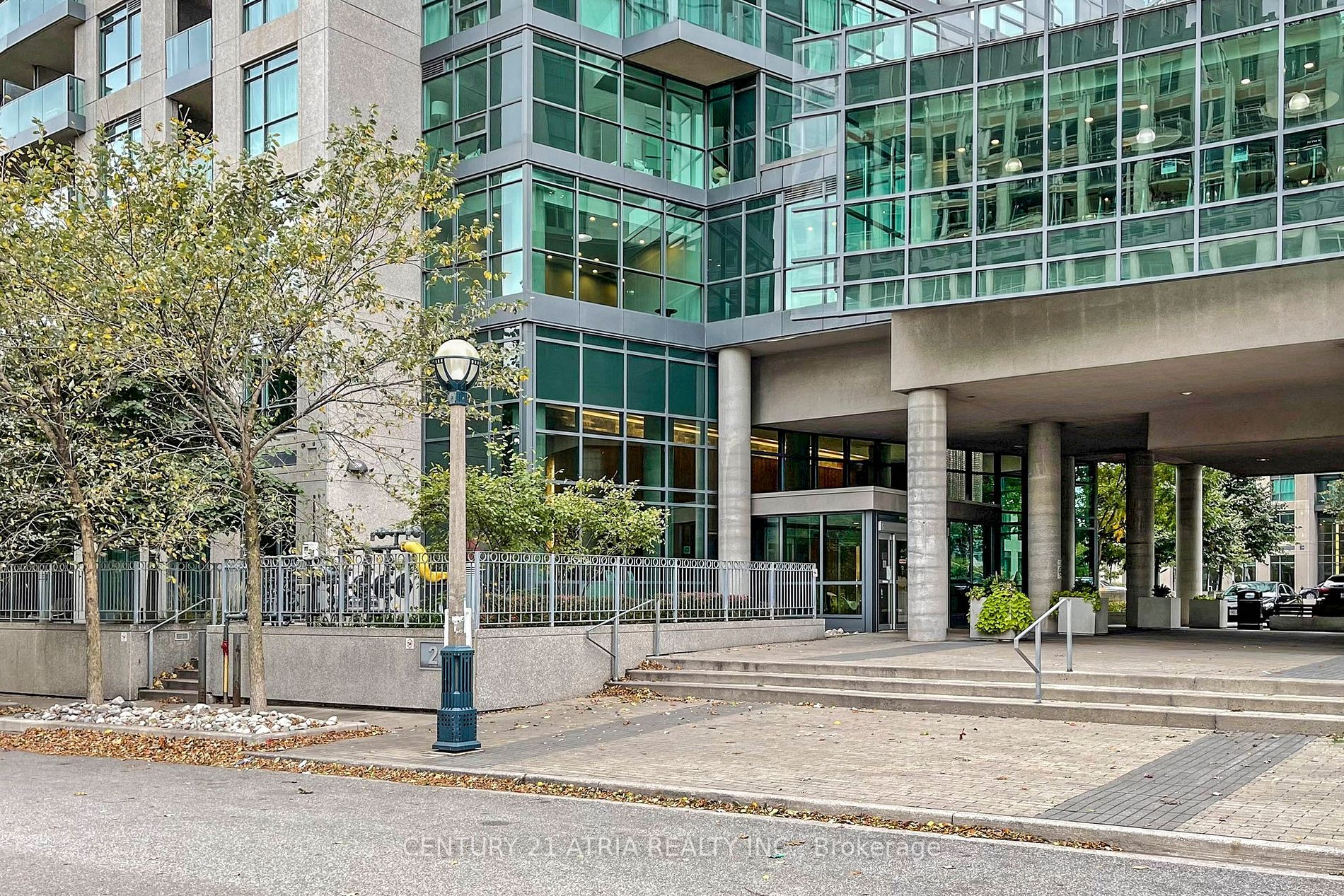 215 Fort York Blvd, #419