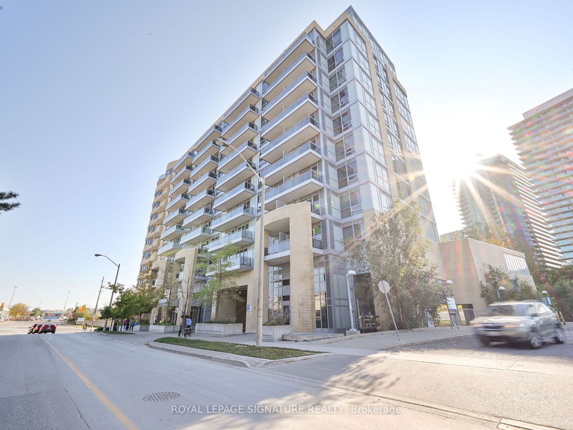 2756 Old Leslie Street, #607