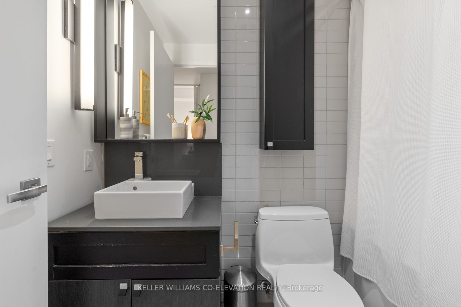 783 Bathurst St, #420