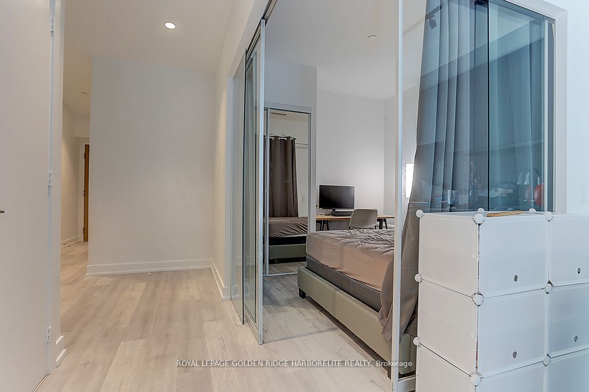 7 Grenville St, #701