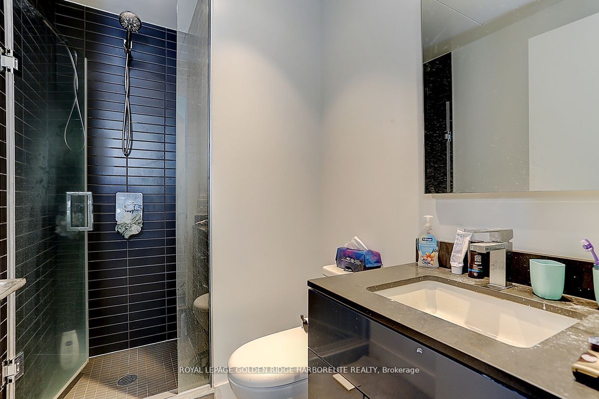 7 Grenville St, #701