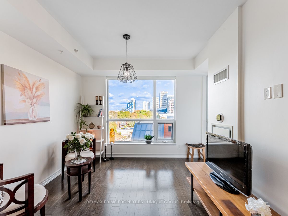 23 Glebe Rd W, #519