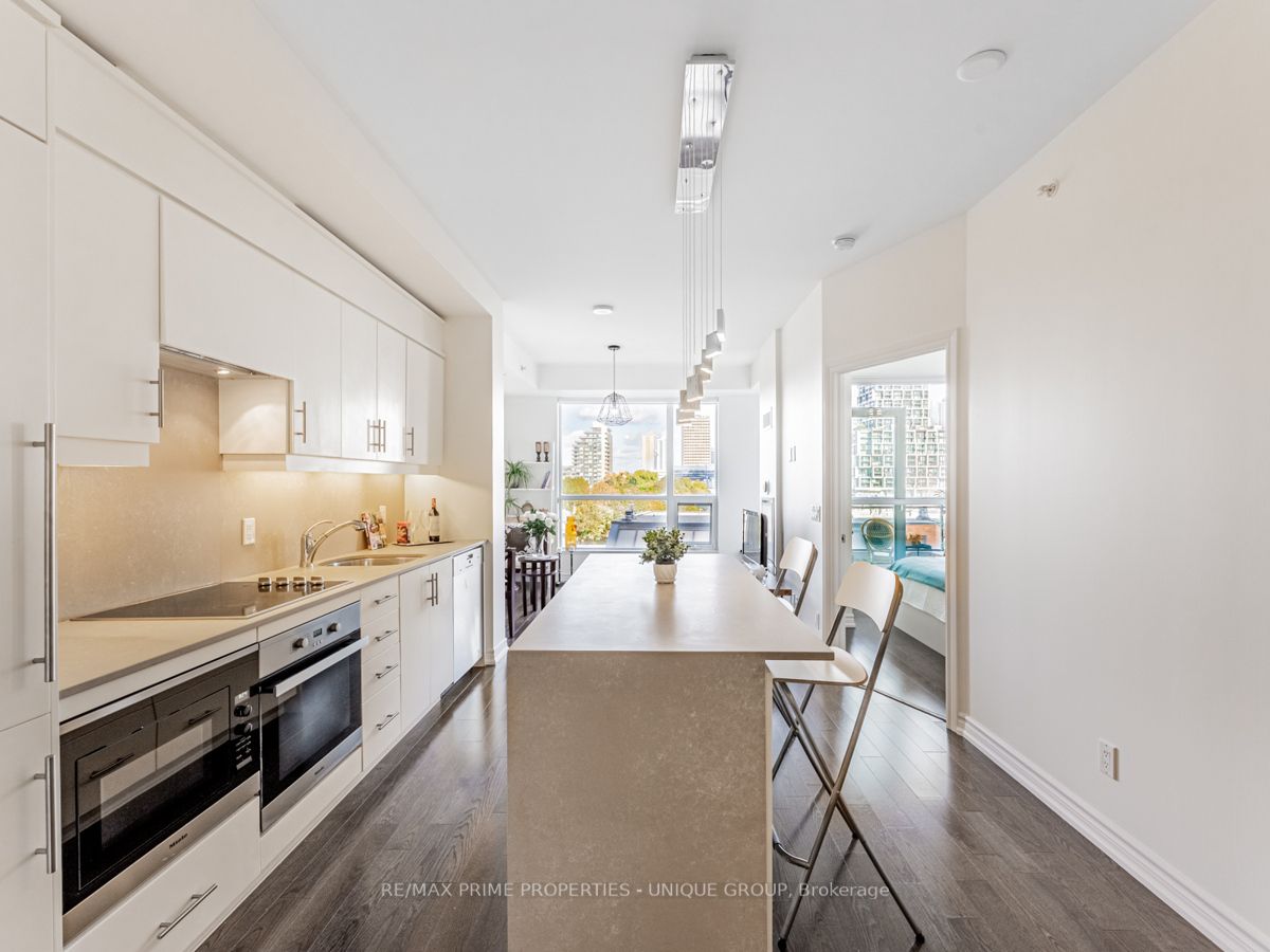23 Glebe Rd W, #519