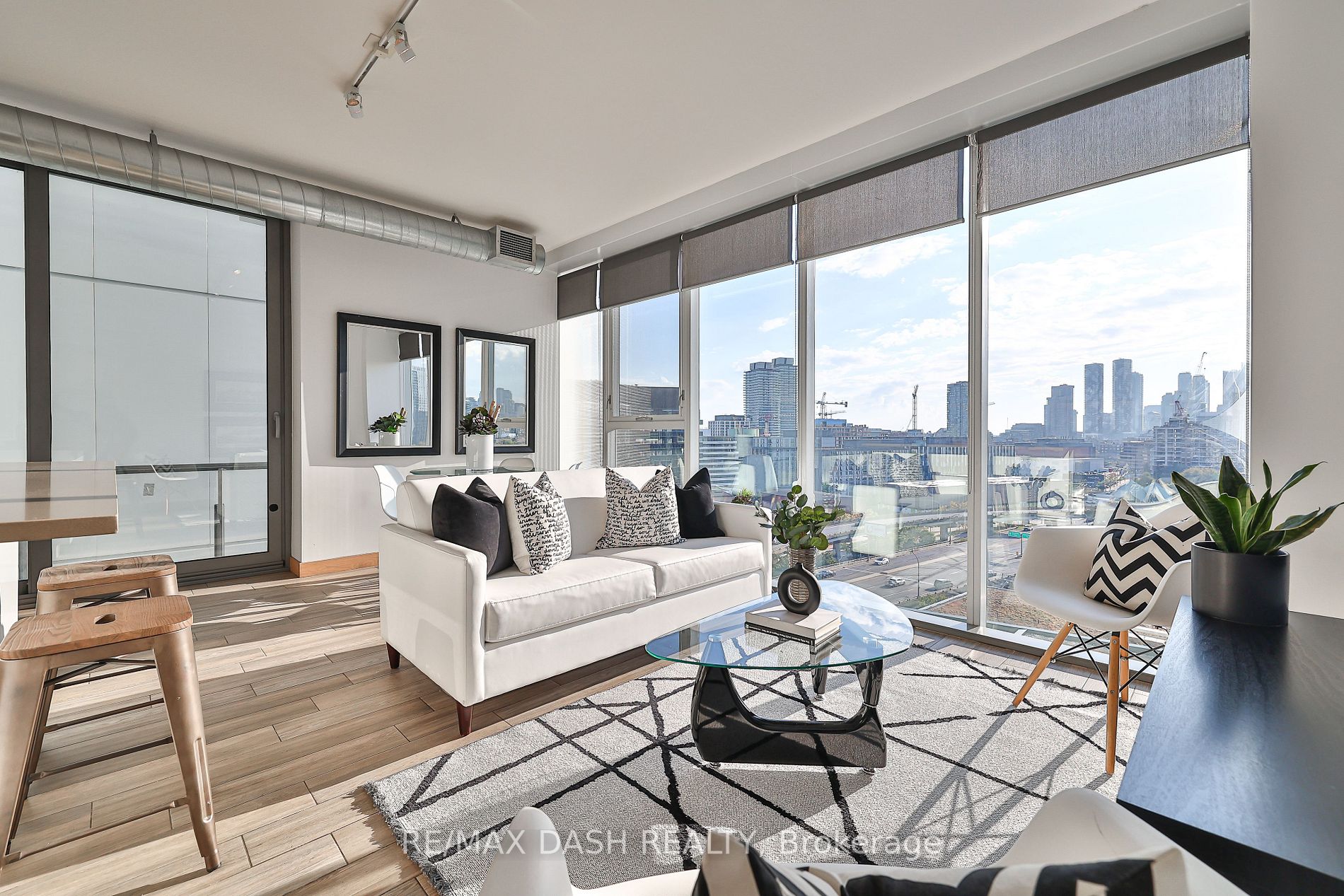 32 Trolley Cres, #1212
