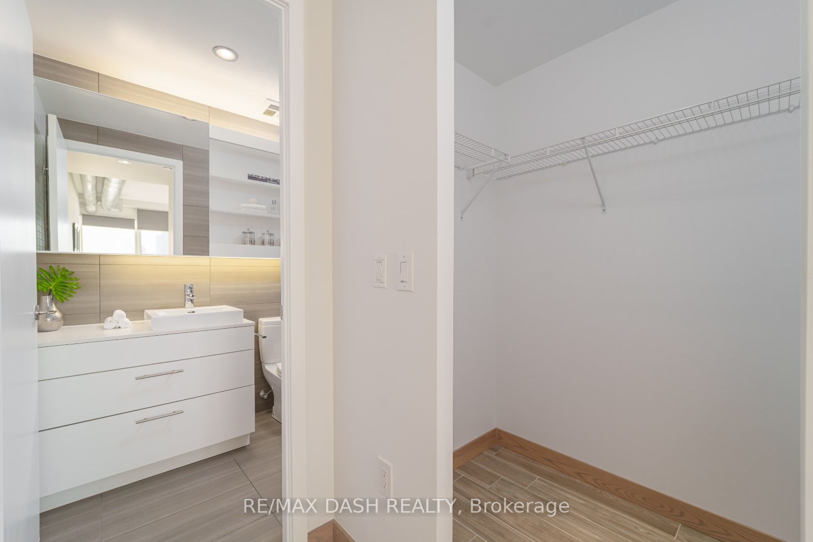 32 Trolley Cres, #1212