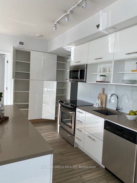 32 Trolley Cres, #1212