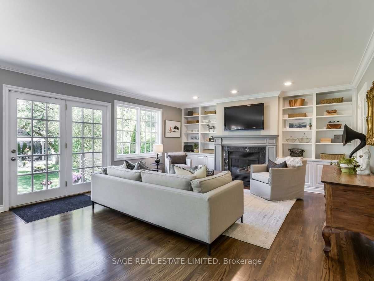 61 Donlea Dr