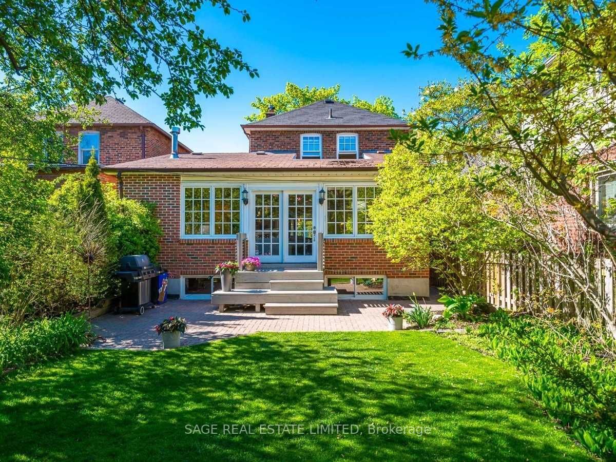 61 Donlea Dr