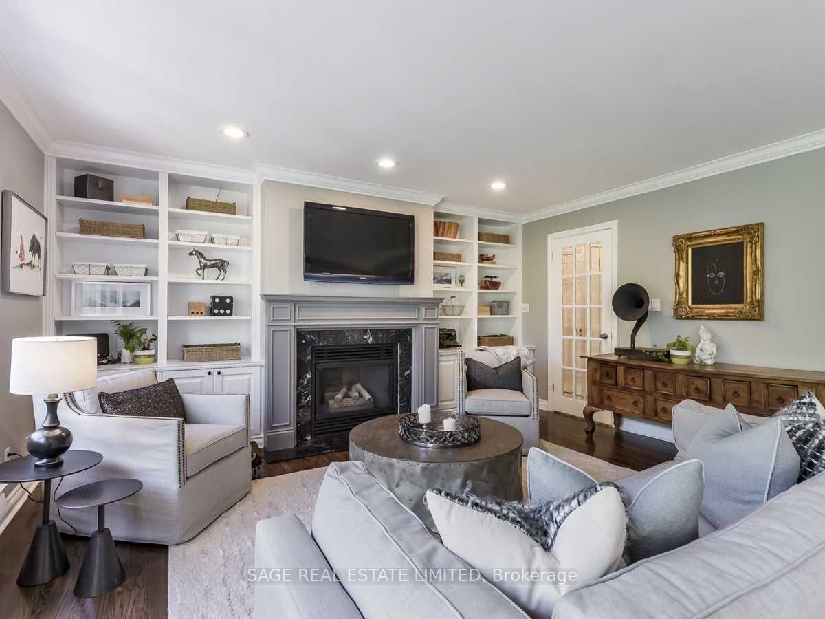 61 Donlea Dr