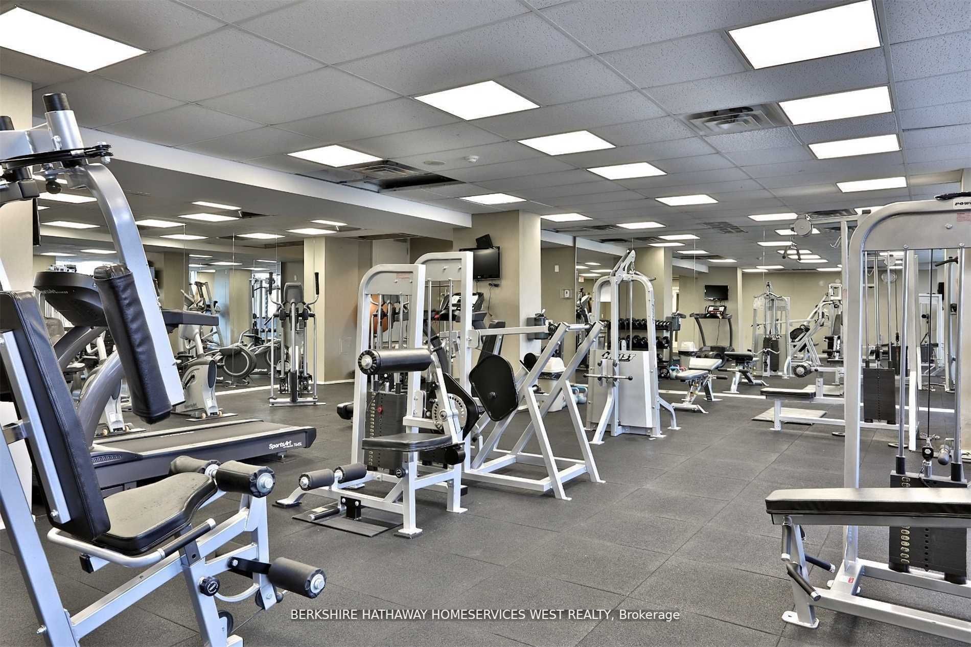 320 Richmond St E, #1410
