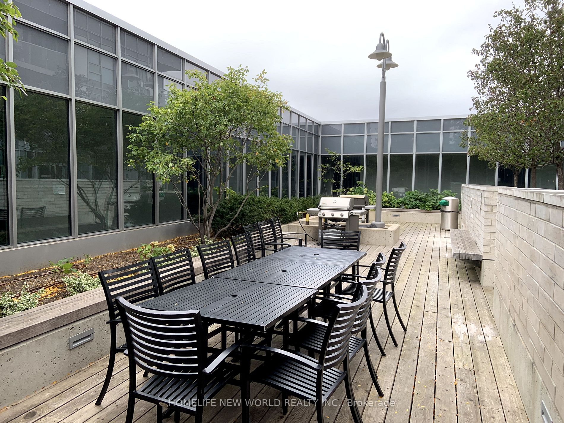 120 Harrison Garden Blvd, #2001