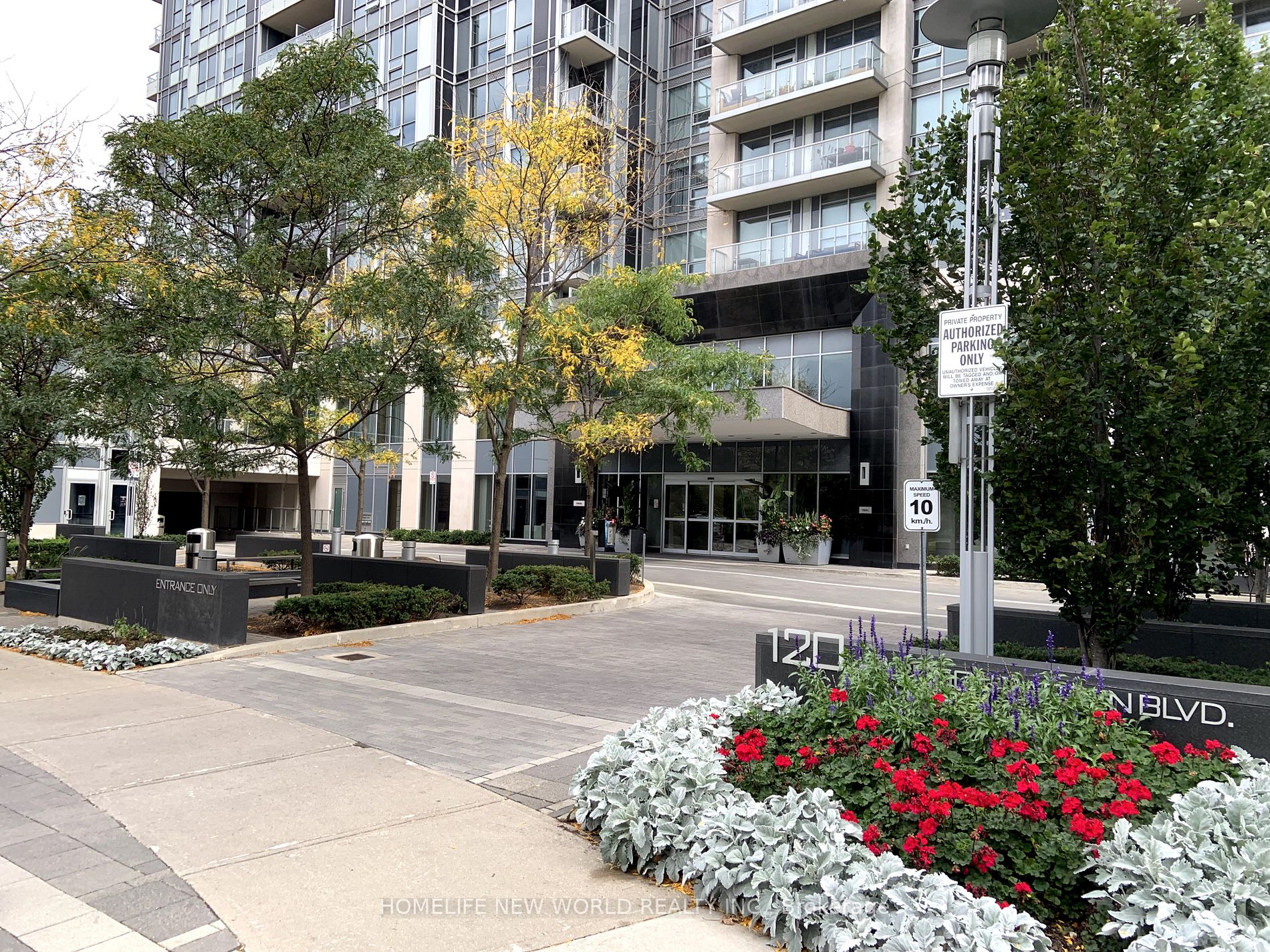 120 Harrison Garden Blvd, #2001