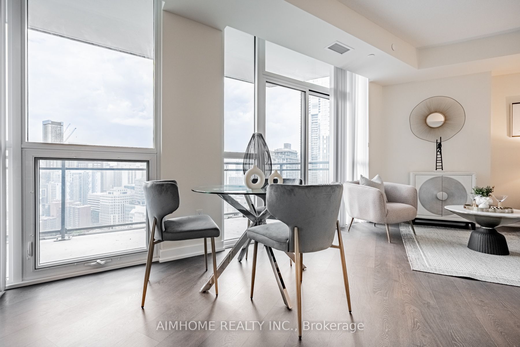 99 John St, #2809