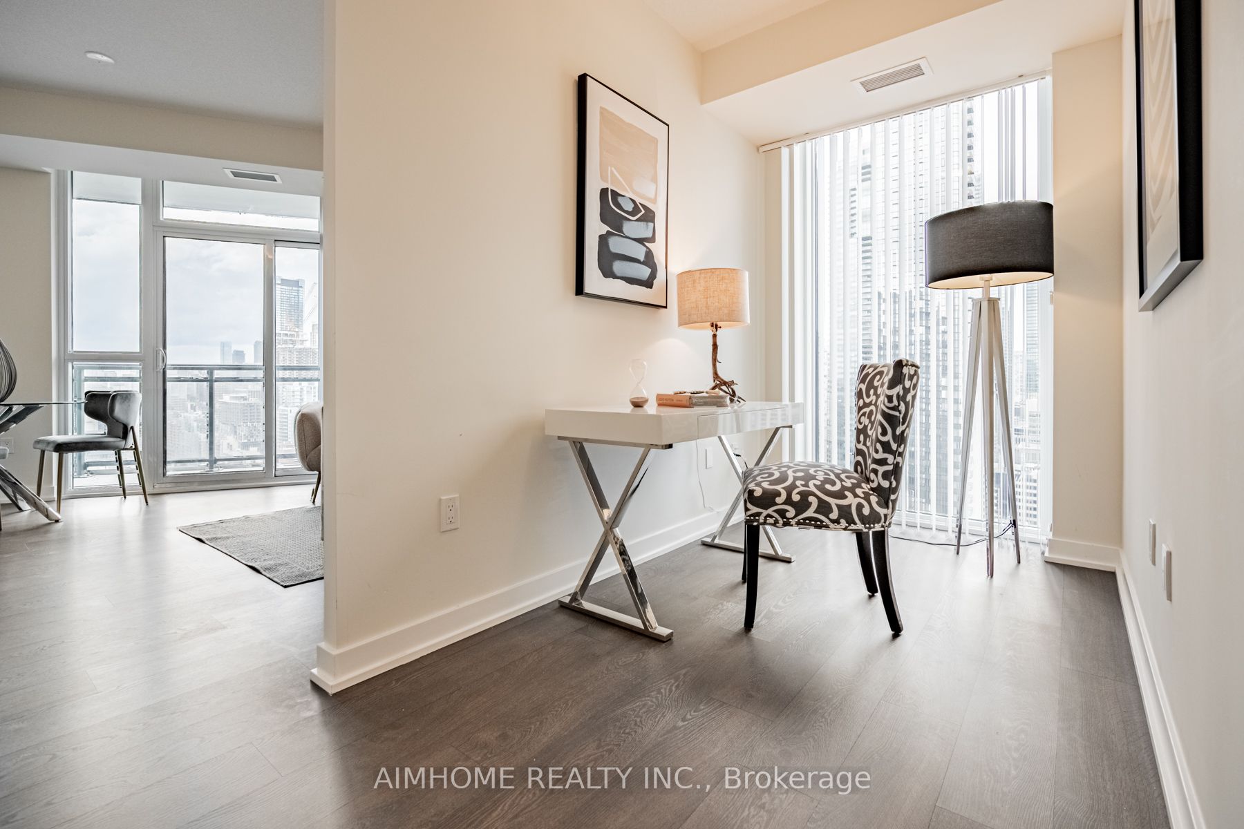 99 John St, #2809