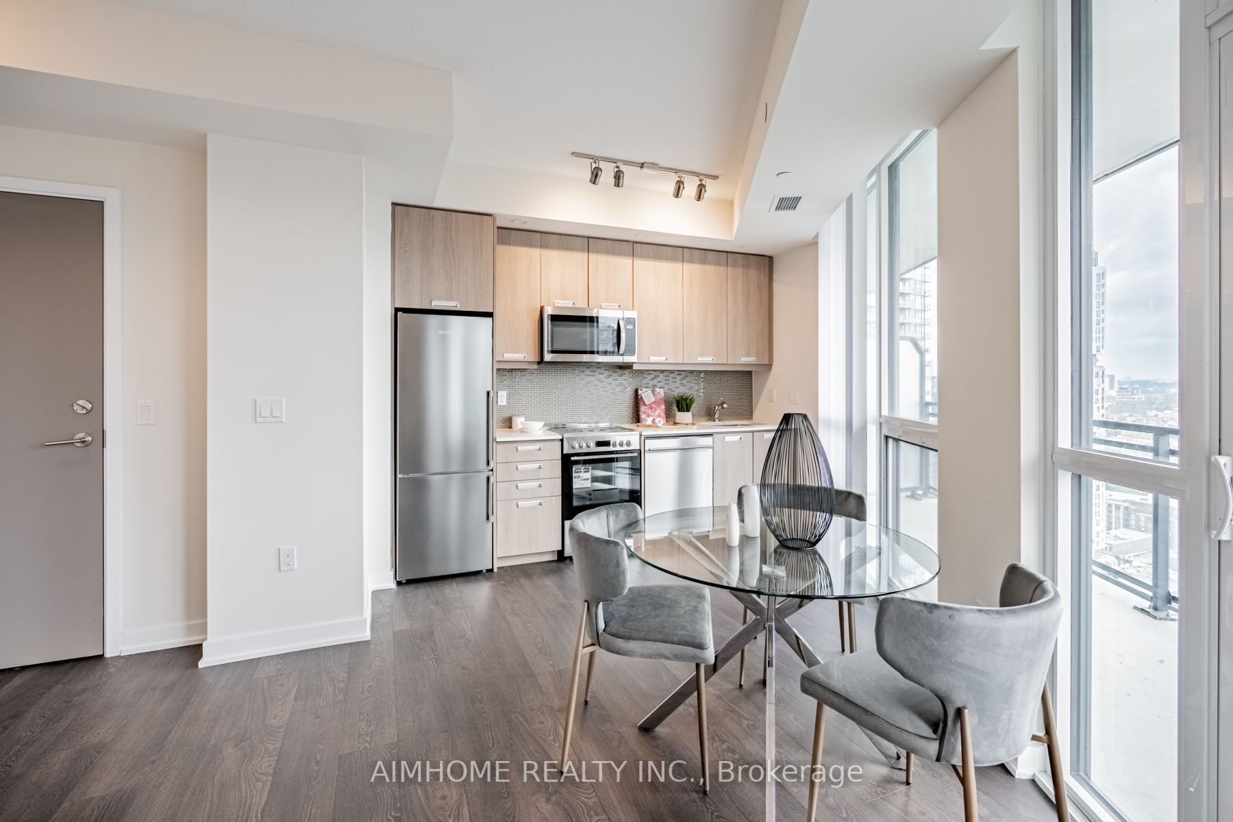 99 John St, #2809
