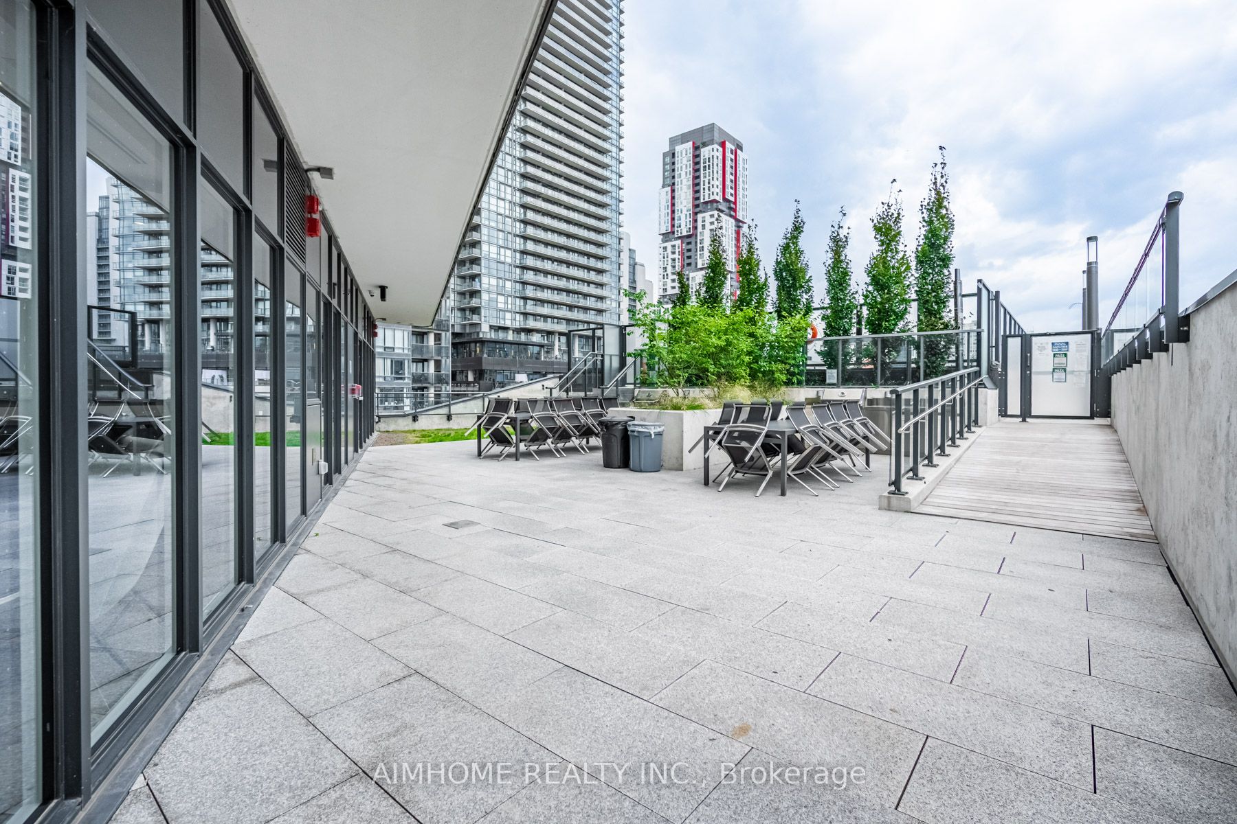 99 John St, #2809