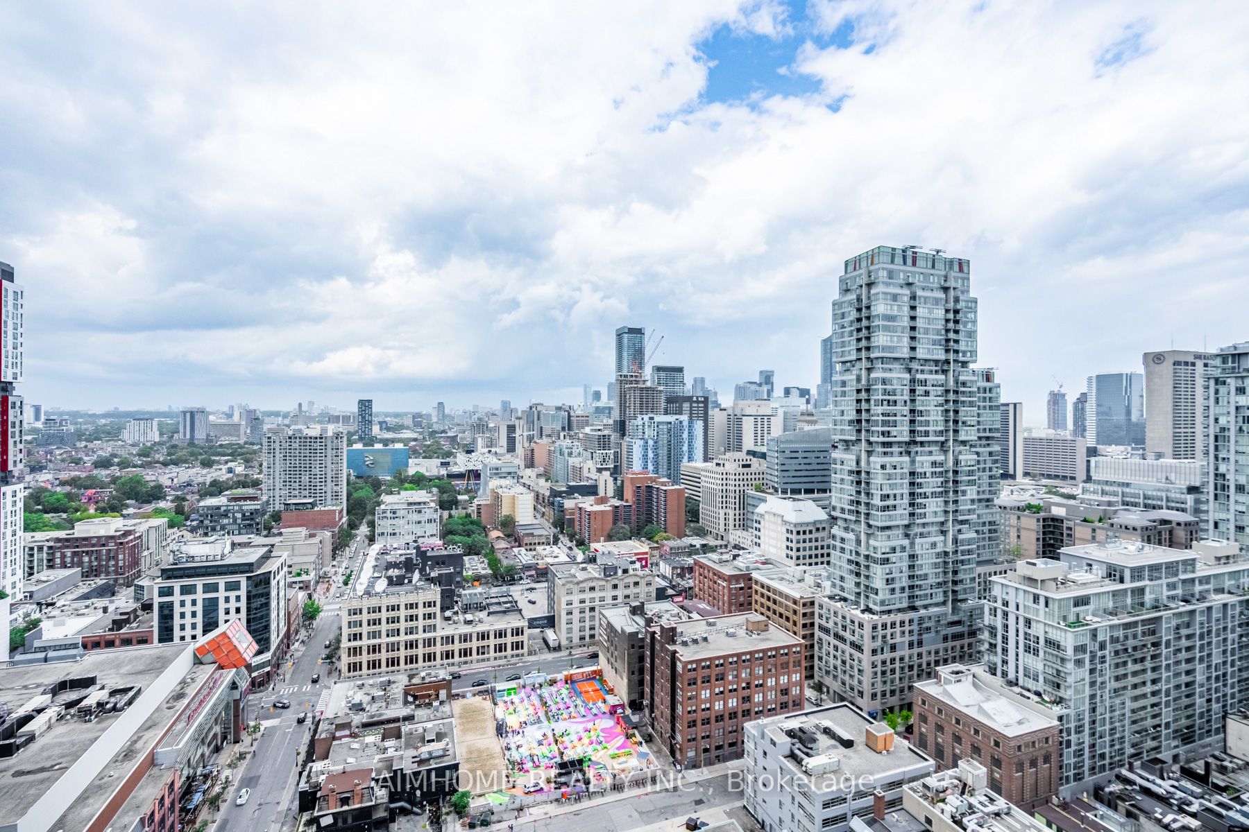 99 John St, #2809