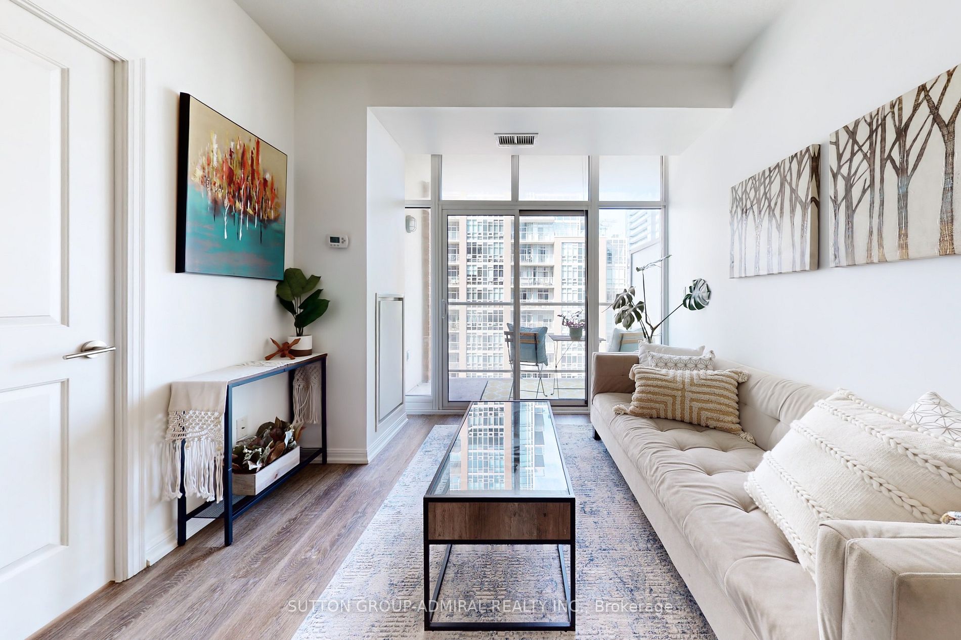 75 East Liberty St, #1511