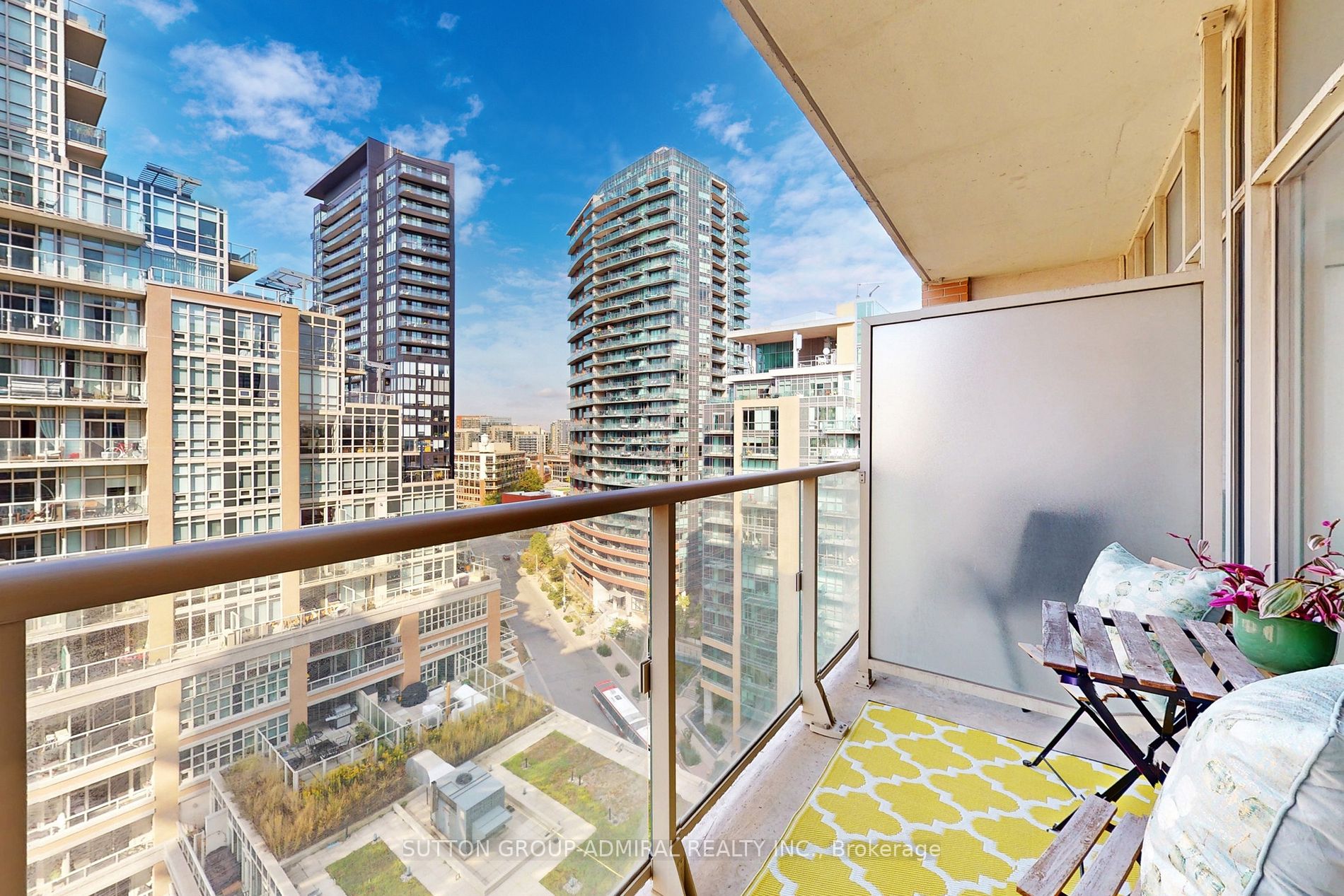 75 East Liberty St, #1511
