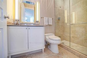 183 Wellington Street W, #3903