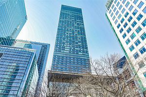 183 Wellington Street W, #3903