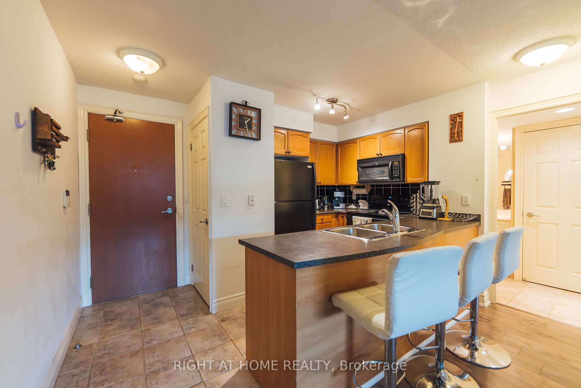 219 Fort York Blvd, #1001