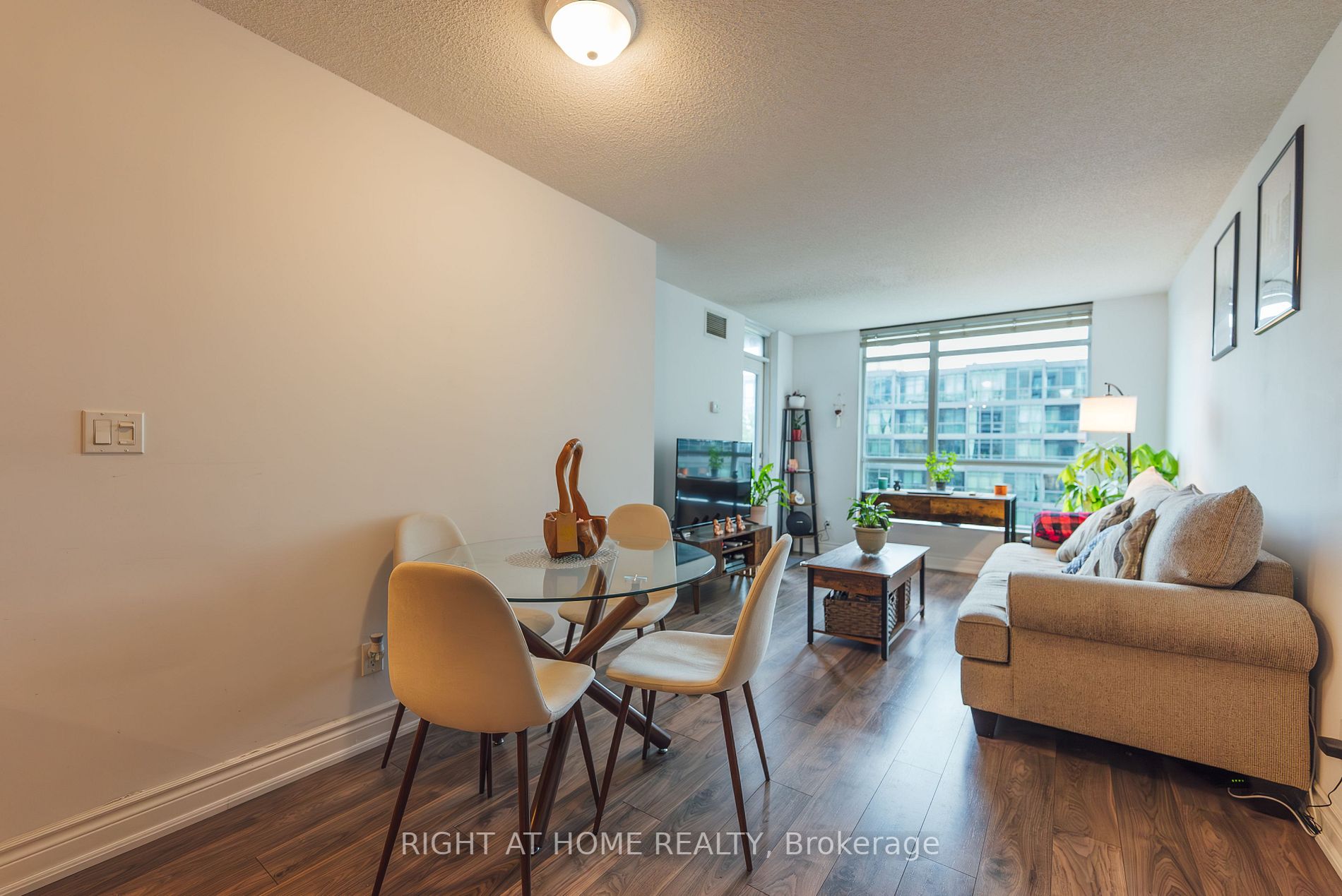 219 Fort York Blvd, #1001