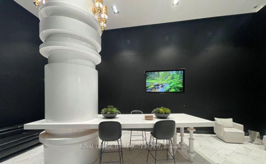 87 Peter St, #1203