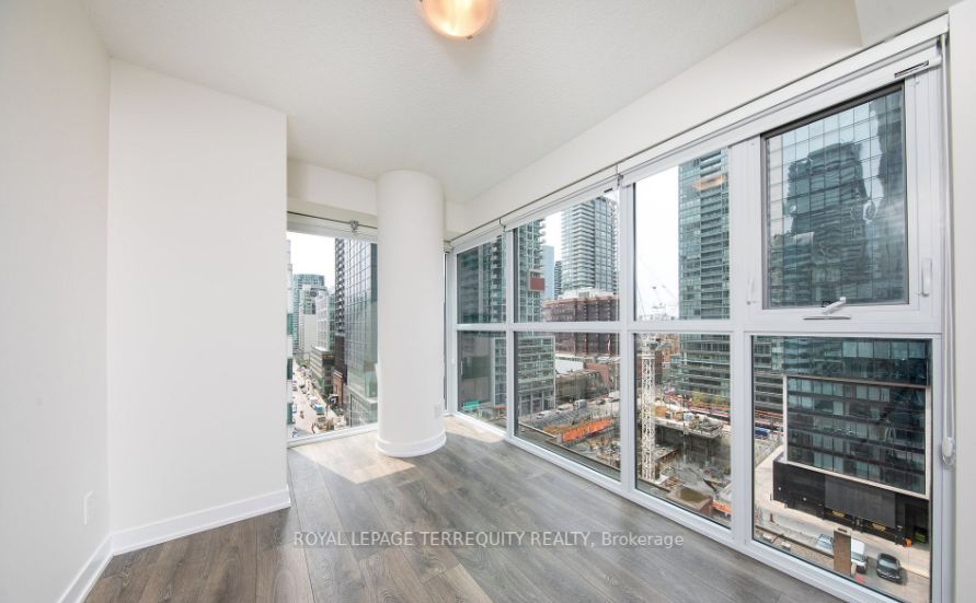 87 Peter St, #1203