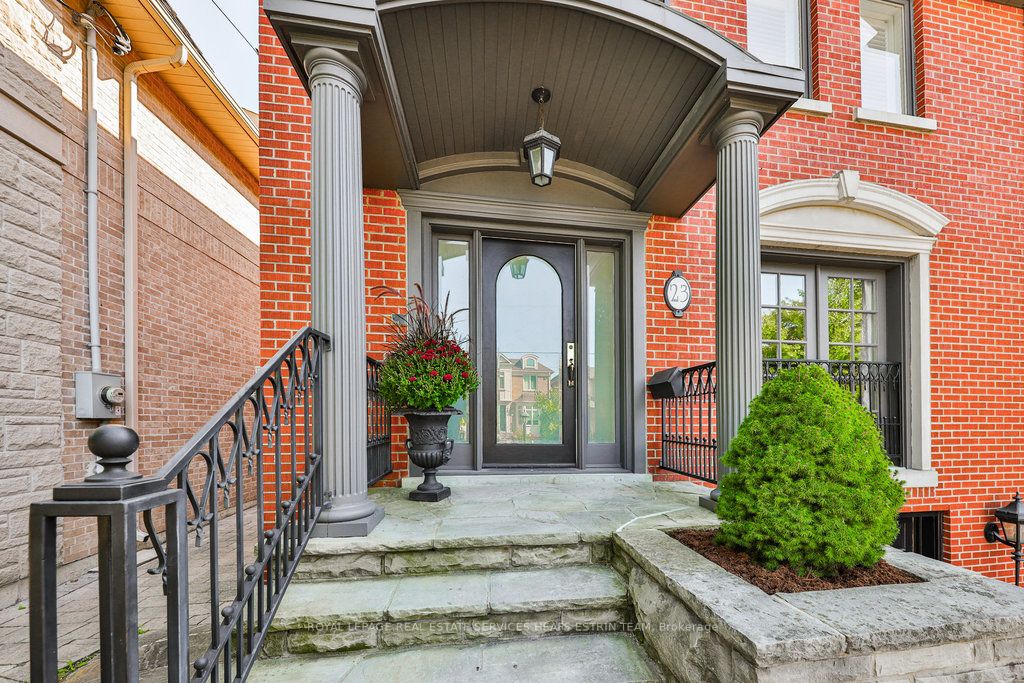 23 Leacrest Rd
